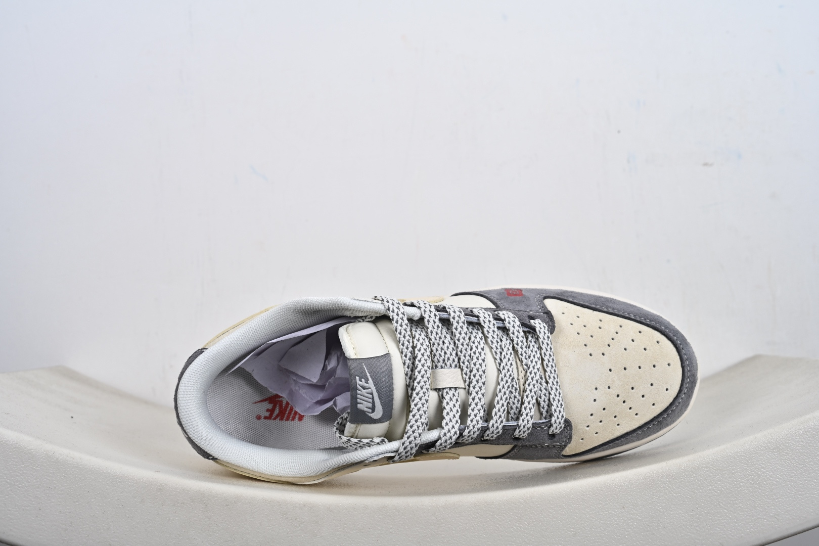 Nike Dunk Low「丙午马年」限定款把新年祥瑞踩在脚下经典Dunk Low迎来2026马年专属 ZH2598-809 Nike Dunk Low「丙午马年」限定款把新年祥瑞踩在脚下经典Dunk Low迎来2026马年专属 ZH2598-809