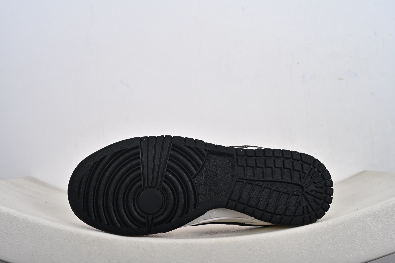 Nike Dunk Low Retro ‘DIY高端定制’耐克 低帮休闲运动板鞋 XD6188-053 Nike Dunk Low Retro ‘DIY高端定制’耐克 低帮休闲运动板鞋 XD6188-053