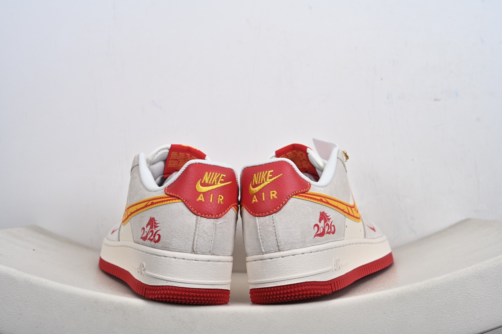 Nk Air Force 1 Low C空军一号低帮休闲板鞋 XT6998-140 Nk Air Force 1 Low C空军一号低帮休闲板鞋 XT6998-140