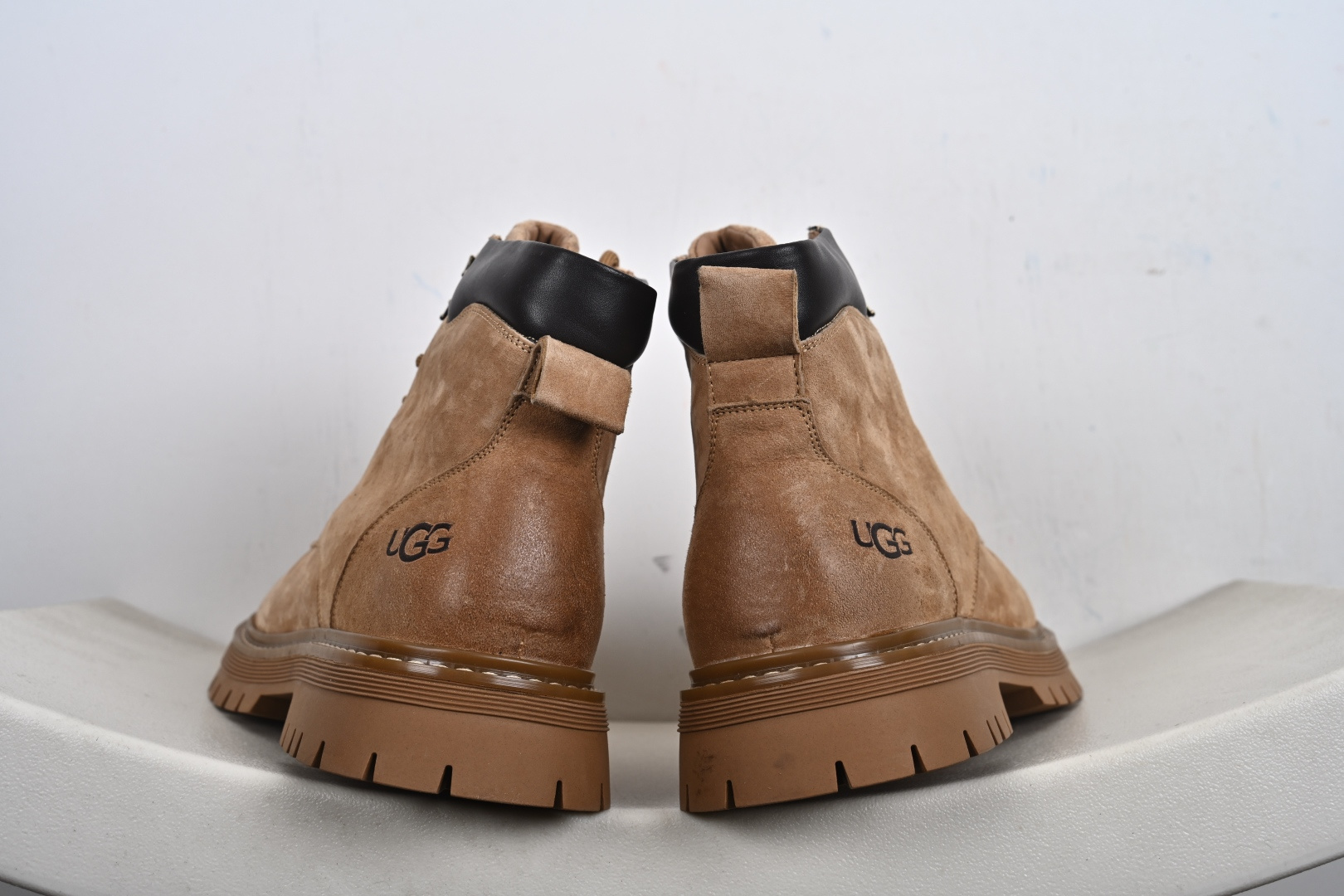 UGG Tasman Weather Hybrid U5666M 塔斯曼混合系列中帮轻量休闲马丁靴 UGG Tasman Weather Hybrid U5666M 塔斯曼混合系列中帮轻量休闲马丁靴