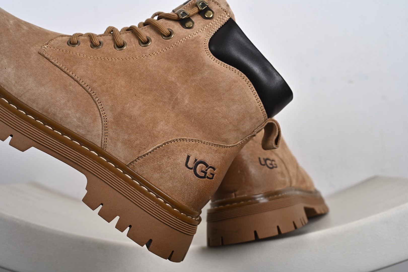UGG Tasman Weather Hybrid U5666M 塔斯曼混合系列中帮轻量休闲马丁靴 UGG Tasman Weather Hybrid U5666M 塔斯曼混合系列中帮轻量休闲马丁靴