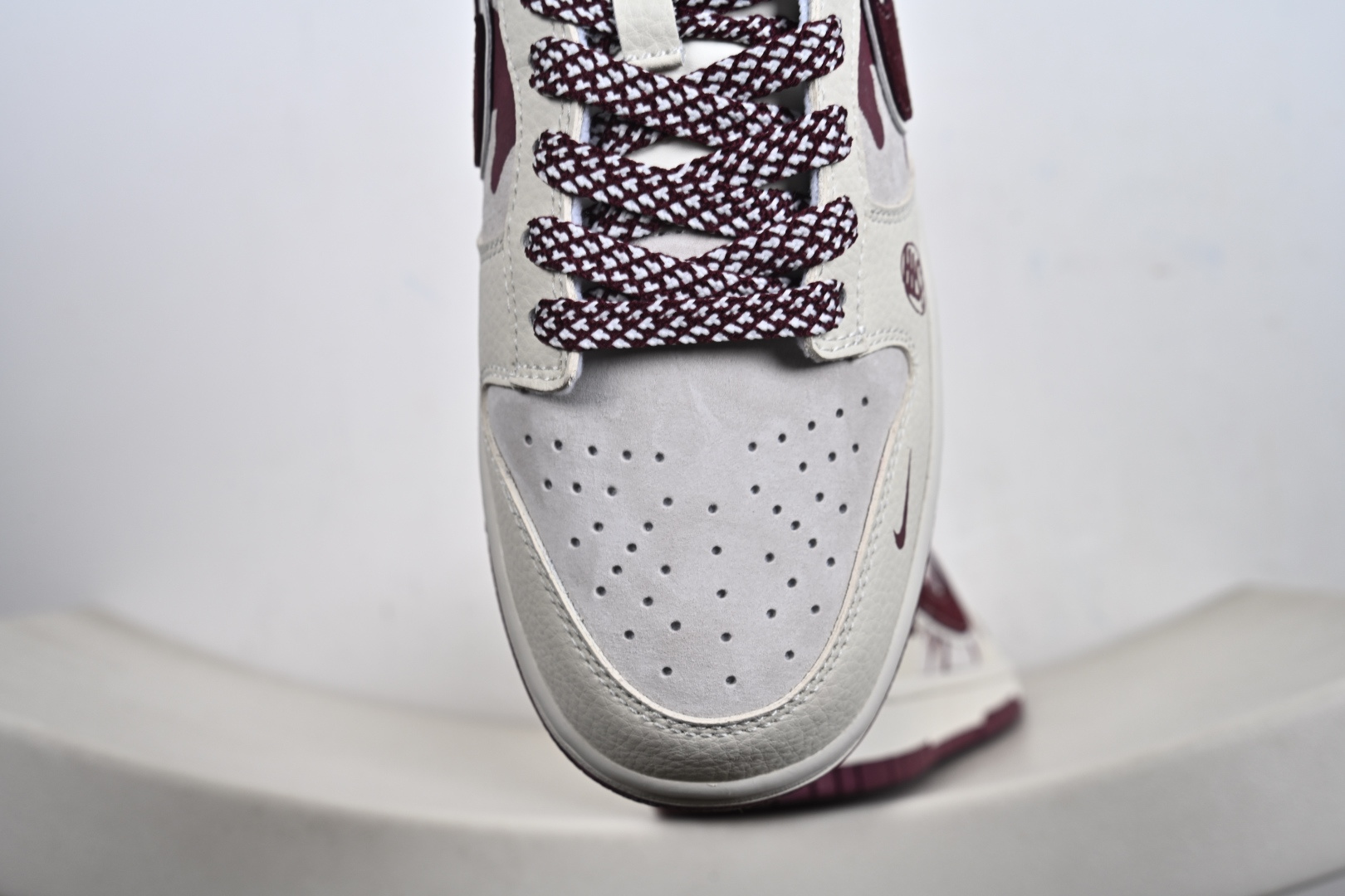260 Nike Dunk Low Retro ‘DIY高端定制’耐克 低帮休闲运动板鞋 DN3168-011-Chinese UA Cheap High Quatity Brand Clothes Bags handbags Sneakers wholesale wholesaler seller from China Factory suppliers Fashion Clothing Shoes best Quality Beautiful Price 260 Nike Dunk Low Retro ‘DIY高端定制’耐克 低帮休闲运动板鞋 DN3168-011