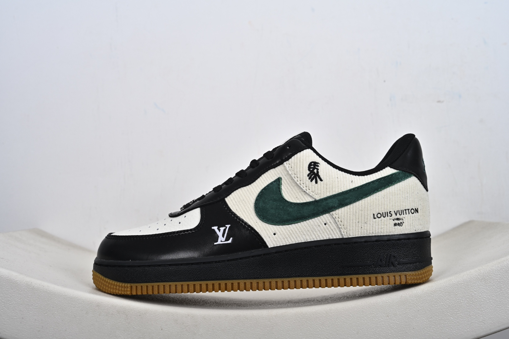 240 NIke Air Force 1 '07 Low “马年限定--黑松奶霜” 空军一号低帮 运动鞋 XY9025-005-Chinese UA Cheap High Quatity Brand Clothes Bags handbags Sneakers wholesale wholesaler seller from China Factory suppliers Fashion Clothing Shoes best Quality Beautiful Price 240 NIke Air Force 1 '07 Low “马年限定--黑松奶霜” 空军一号低帮 运动鞋 XY9025-005
