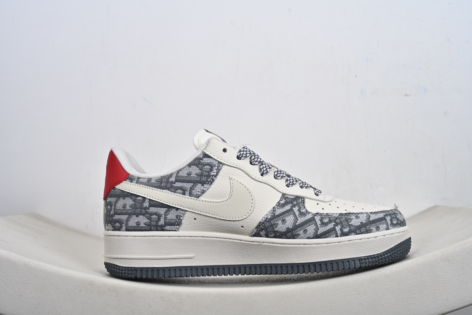 Nike Air Force1 07 low 迪奥联名 定制空军 DN1688-812-Chinese wholesaler seller Clothes Bags handbags wholesale Shoes High Quatity wholesaler seller Cheap Sneakers from China Factory Chinese suppliers china wholesale clothing wholesaler seller Nike Air Force1 07 low 迪奥联名 定制空军 DN1688-812