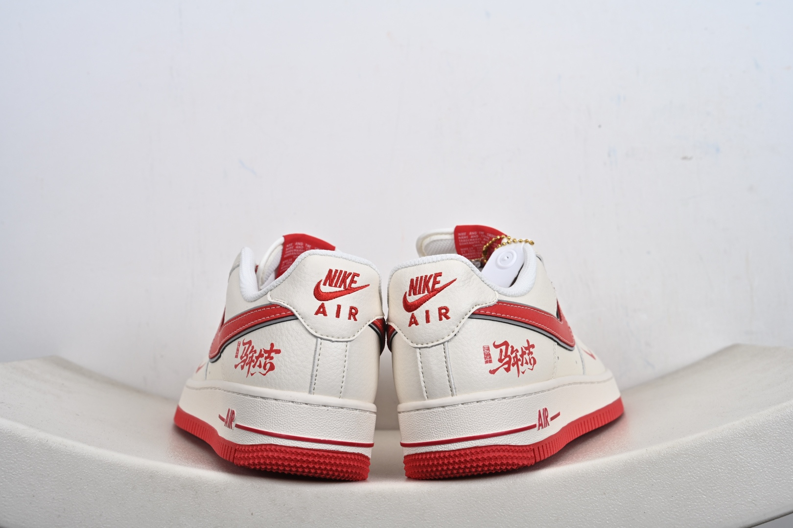 Nike Air Force 1'07 Low 马年限定 空军一号低帮休闲板鞋 QW5288-127-Chinese wholesaler seller Clothes Bags handbags wholesale Shoes High Quatity wholesaler seller Cheap Sneakers from China Factory Chinese suppliers china wholesale clothing wholesaler seller Nike Air Force 1'07 Low 马年限定 空军一号低帮休闲板鞋 QW5288-127