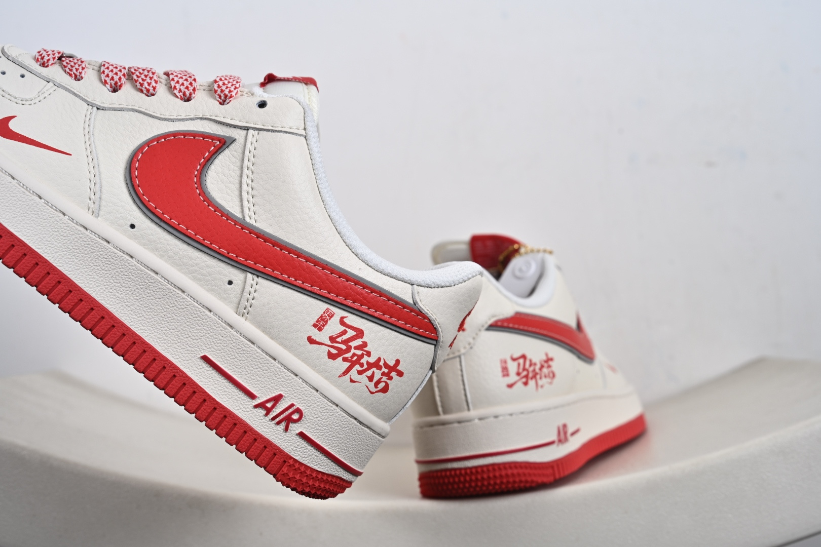 Nike Air Force 1'07 Low 马年限定 空军一号低帮休闲板鞋 QW5288-127-Chinese wholesaler seller Clothes Bags handbags wholesale Shoes High Quatity wholesaler seller Cheap Sneakers from China Factory Chinese suppliers china wholesale clothing wholesaler seller Nike Air Force 1'07 Low 马年限定 空军一号低帮休闲板鞋 QW5288-127