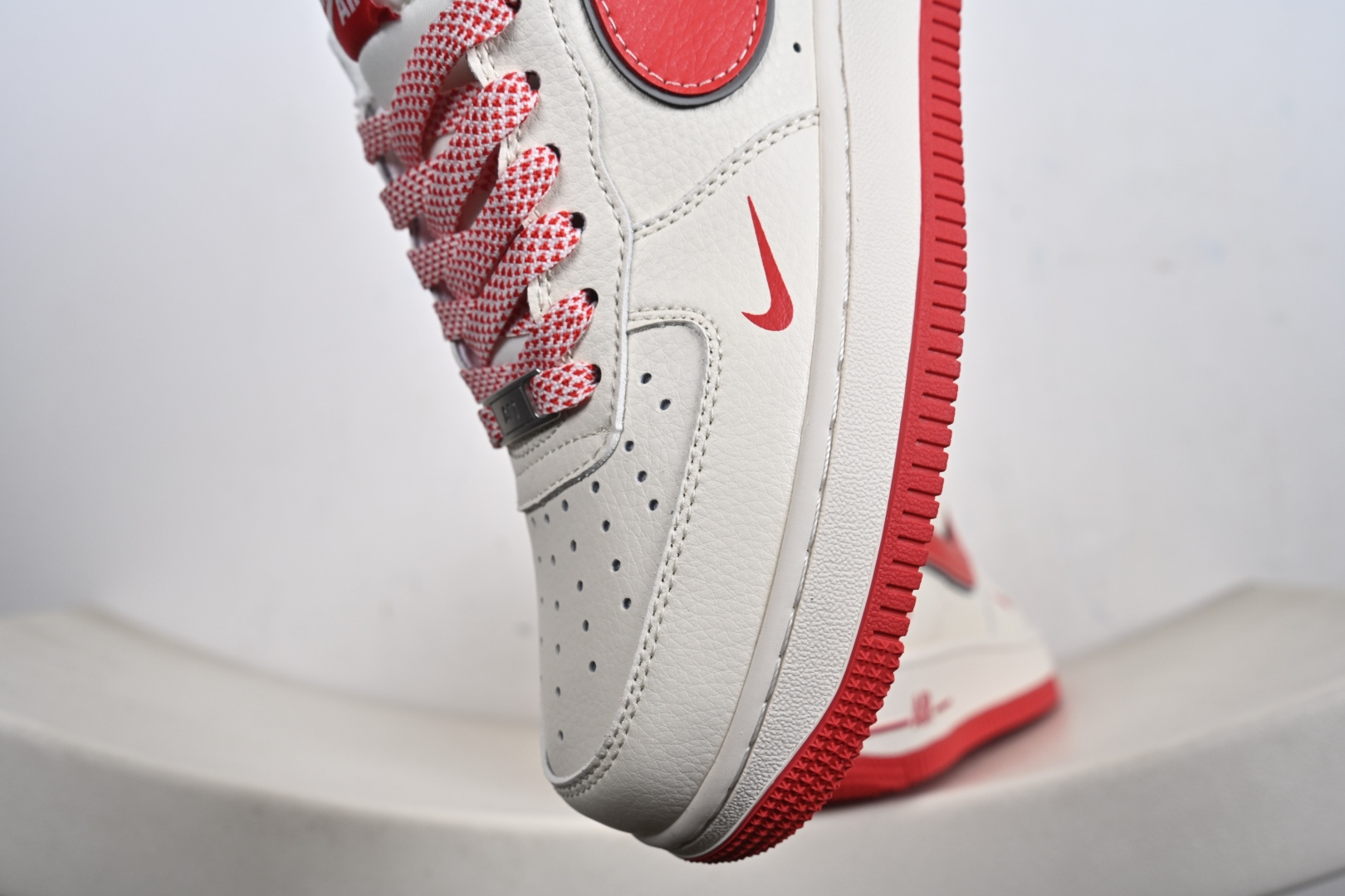 Nike Air Force 1'07 Low 马年限定 空军一号低帮休闲板鞋 QW5288-127-Chinese wholesaler seller Clothes Bags handbags wholesale Shoes High Quatity wholesaler seller Cheap Sneakers from China Factory Chinese suppliers china wholesale clothing wholesaler seller Nike Air Force 1'07 Low 马年限定 空军一号低帮休闲板鞋 QW5288-127
