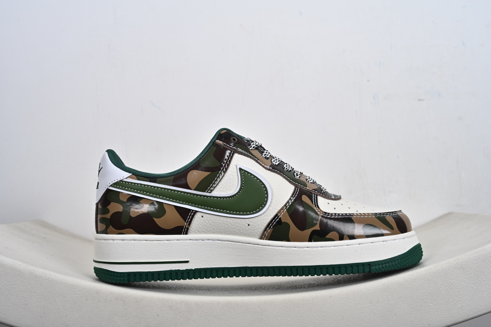 定制版 Nike Air Force 1 Low × BAPE联名款SY1388-032重磅来袭-Chinese wholesaler seller Clothes Bags handbags wholesale Shoes High Quatity wholesaler seller Cheap Sneakers from China Factory Chinese suppliers china wholesale clothing wholesaler seller 定制版 Nike Air Force 1 Low × BAPE联名款SY1388-032重磅来袭