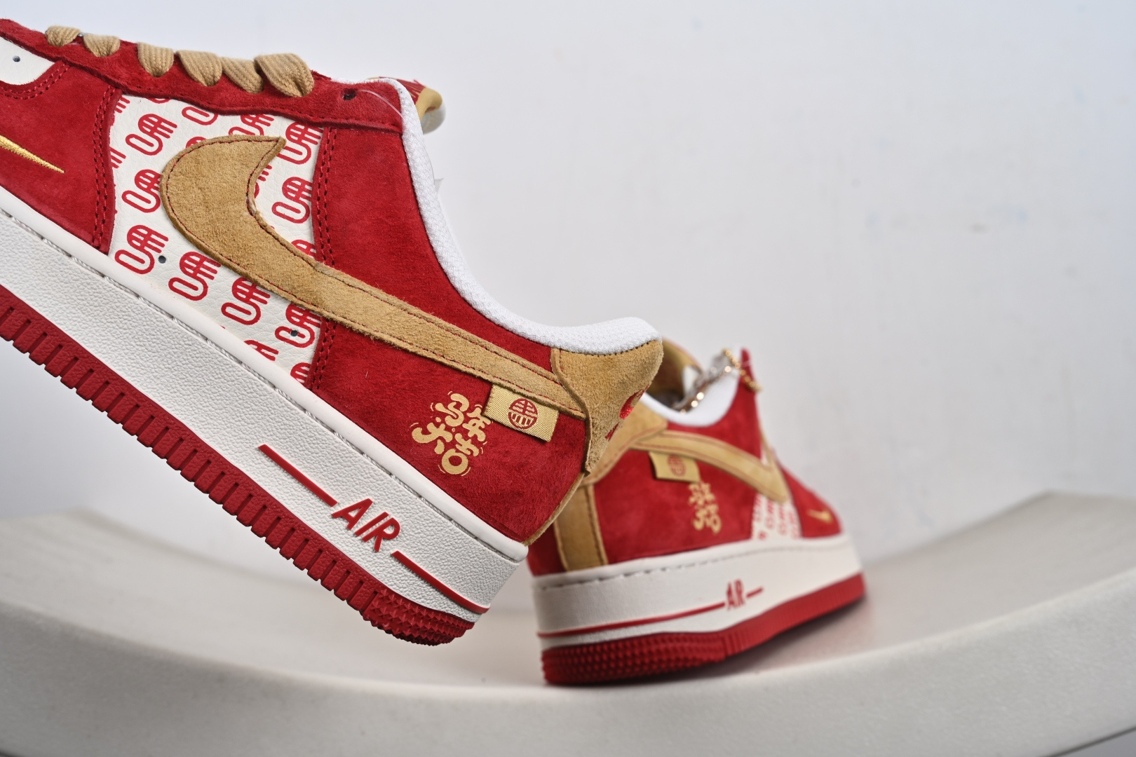 240 定制版 Nike Air Force 1 '07 Low “马年限定-红金” XD0028-014-Chinese UA Cheap High Quatity Brand Clothes Bags handbags Sneakers wholesale wholesaler seller from China Factory suppliers Fashion Clothing Shoes best Quality Beautiful Price 240 定制版 Nike Air Force 1 '07 Low “马年限定-红金” XD0028-014