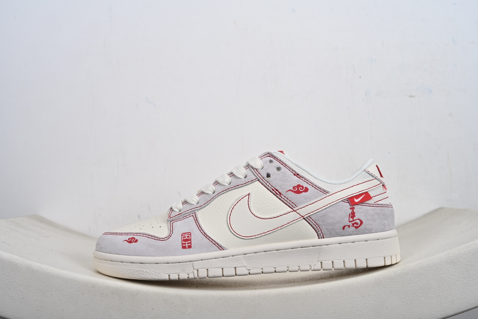 240 Nike Dunk Low Retro 马年限定低帮休闲运动板鞋 YX5066-411-Chinese UA Cheap High Quatity Brand Clothes Bags handbags Sneakers wholesale wholesaler seller from China Factory suppliers Fashion Clothing Shoes best Quality Beautiful Price 240 Nike Dunk Low Retro 马年限定低帮休闲运动板鞋 YX5066-411