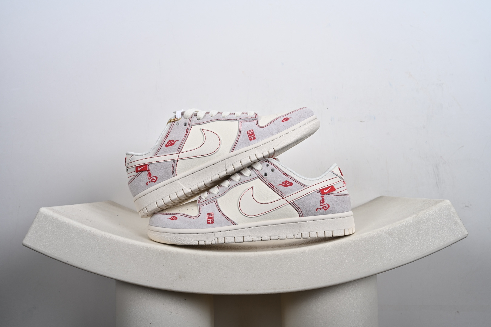 240 Nike Dunk Low Retro 马年限定低帮休闲运动板鞋 YX5066-411-Chinese UA Cheap High Quatity Brand Clothes Bags handbags Sneakers wholesale wholesaler seller from China Factory suppliers Fashion Clothing Shoes best Quality Beautiful Price 240 Nike Dunk Low Retro 马年限定低帮休闲运动板鞋 YX5066-411