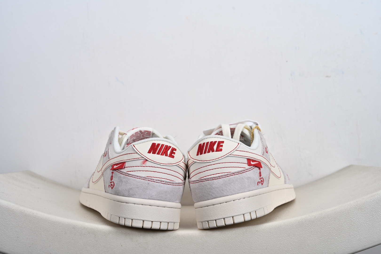240 Nike Dunk Low Retro 马年限定低帮休闲运动板鞋 YX5066-411-Chinese UA Cheap High Quatity Brand Clothes Bags handbags Sneakers wholesale wholesaler seller from China Factory suppliers Fashion Clothing Shoes best Quality Beautiful Price 240 Nike Dunk Low Retro 马年限定低帮休闲运动板鞋 YX5066-411
