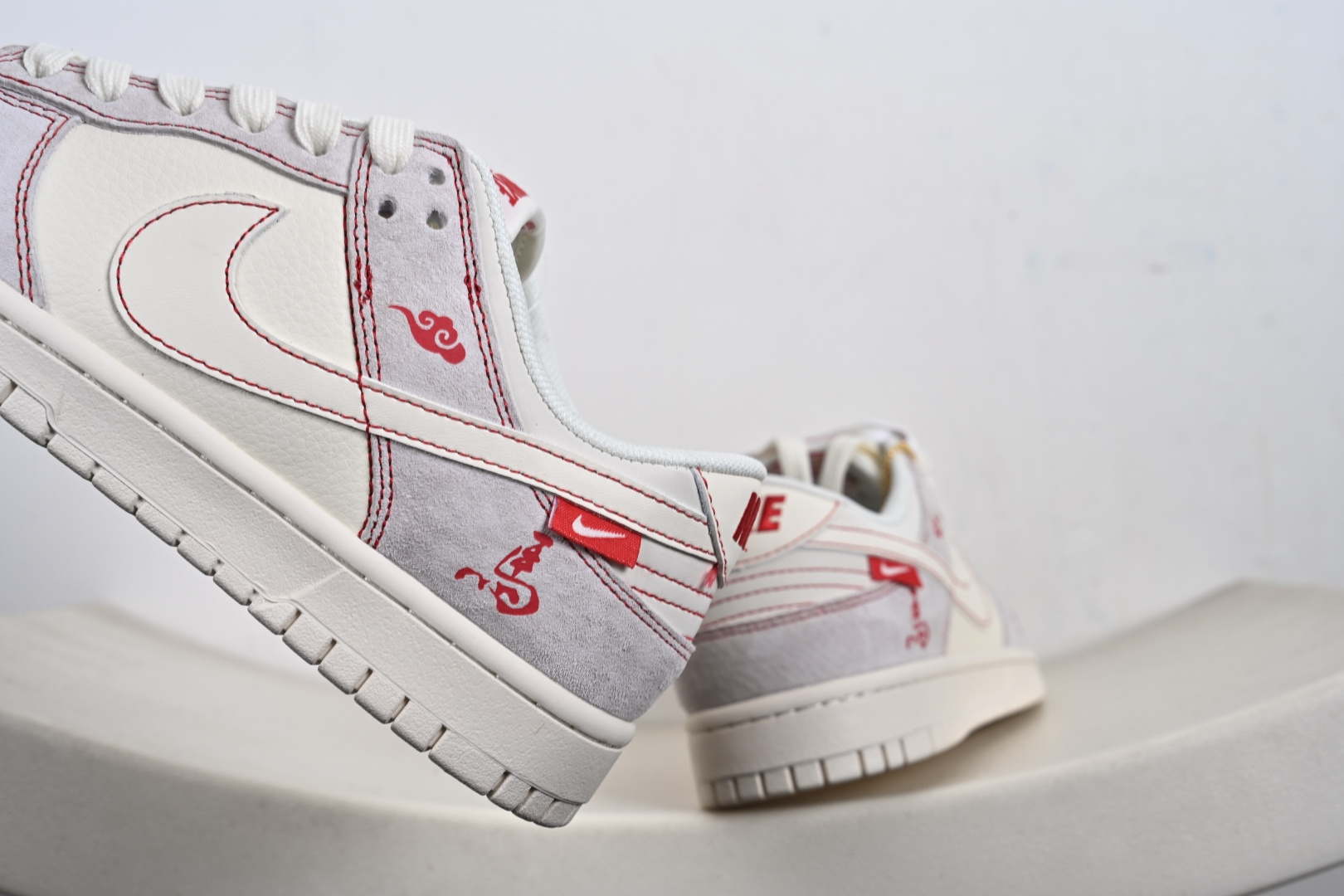 240 Nike Dunk Low Retro 马年限定低帮休闲运动板鞋 YX5066-411-Chinese UA Cheap High Quatity Brand Clothes Bags handbags Sneakers wholesale wholesaler seller from China Factory suppliers Fashion Clothing Shoes best Quality Beautiful Price 240 Nike Dunk Low Retro 马年限定低帮休闲运动板鞋 YX5066-411