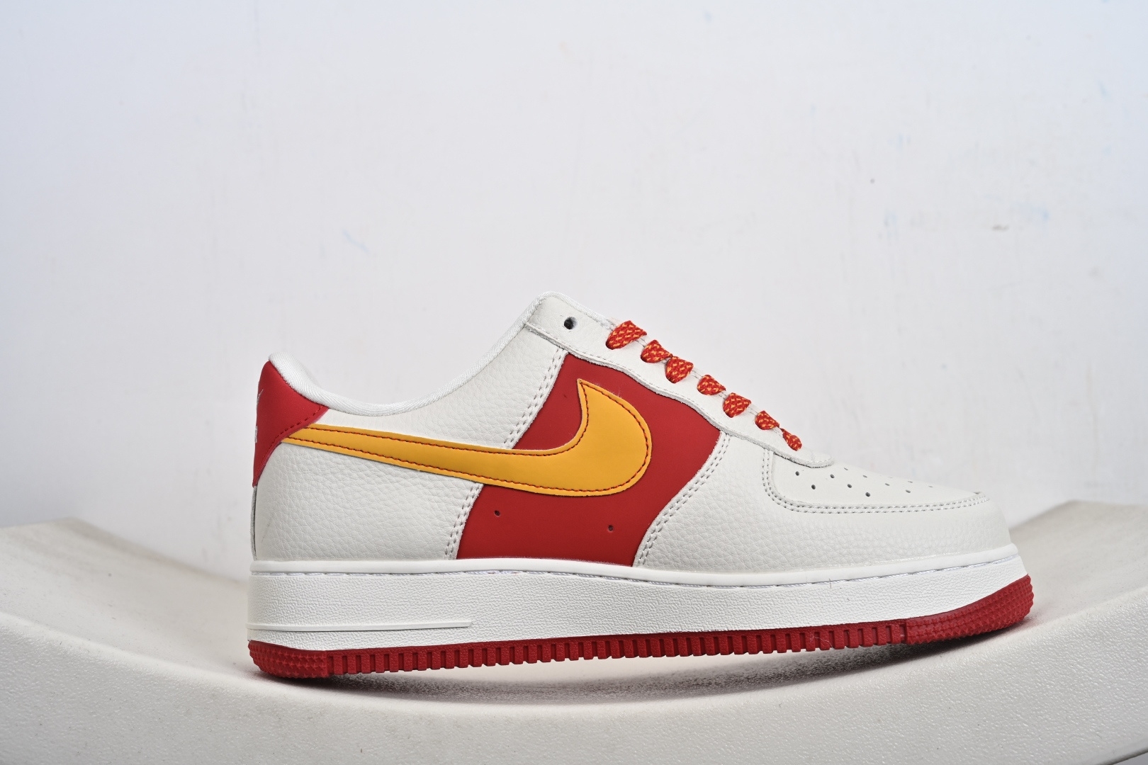 240 Nk Air Force 1 Low C空军一号低帮休闲板鞋 XT6998-Chinese UA Cheap High Quatity Brand Clothes Bags handbags Sneakers wholesale wholesaler seller from China Factory suppliers Fashion Clothing Shoes best Quality Beautiful Price 240 Nk Air Force 1 Low C空军一号低帮休闲板鞋 XT6998