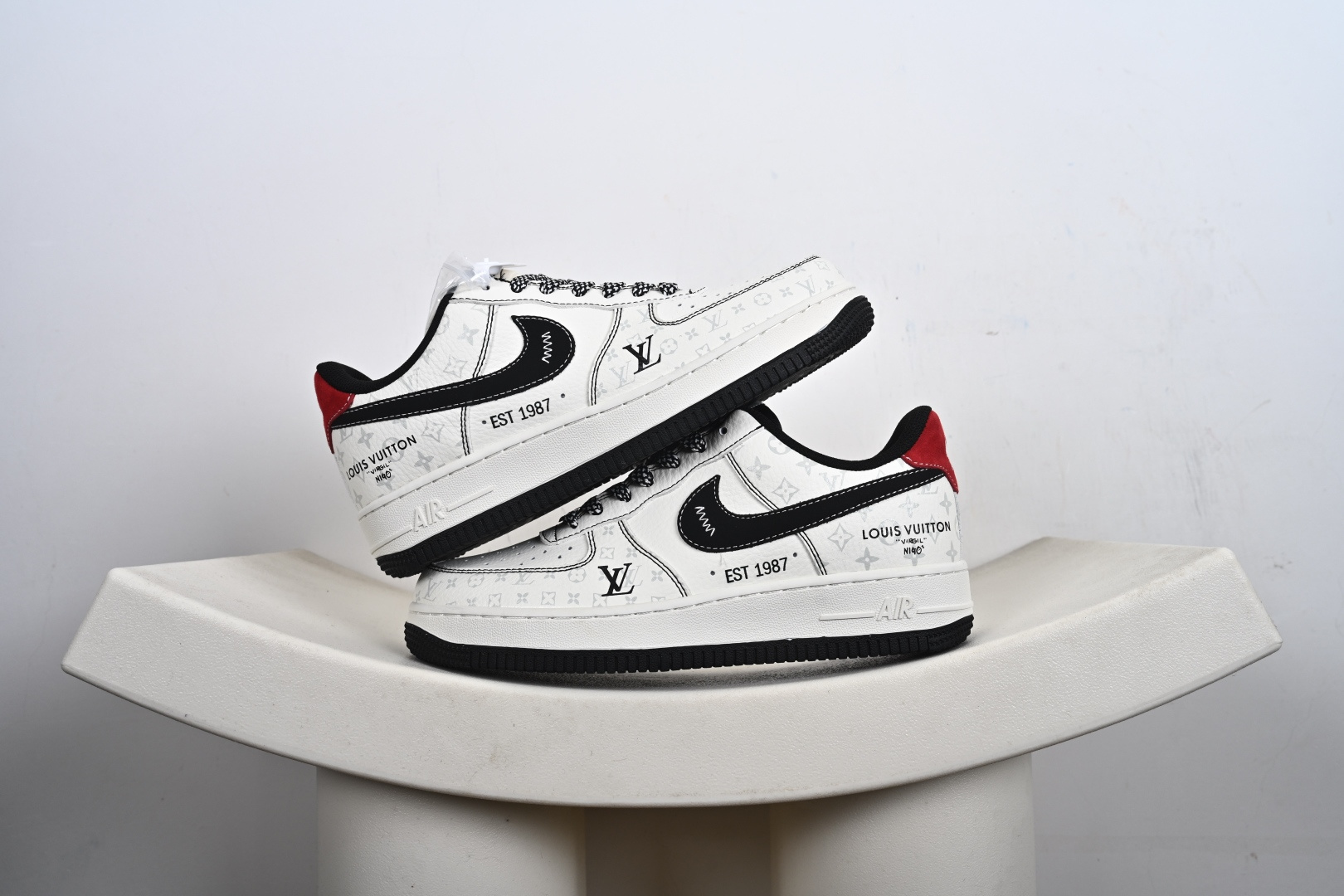 240 Nk Air Force 1 Low C空军一号低帮休闲板鞋 XT6998-Chinese UA Cheap High Quatity Brand Clothes Bags handbags Sneakers wholesale wholesaler seller from China Factory suppliers Fashion Clothing Shoes best Quality Beautiful Price 240 Nk Air Force 1 Low C空军一号低帮休闲板鞋 XT6998