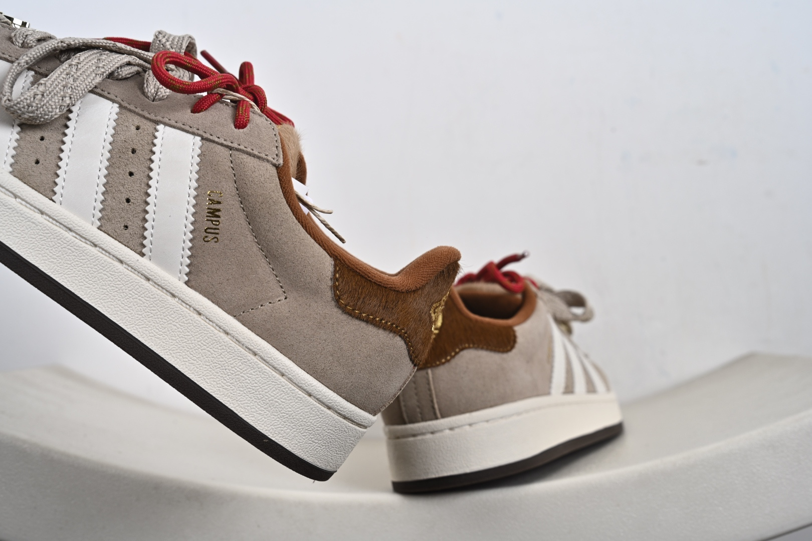 160 Adidas阿迪达斯.三叶草CAMPUS 00s 面包鞋复古休闲板鞋 KJ8724-Chinese UA Cheap High Quatity Brand Clothes Bags handbags Sneakers wholesale wholesaler seller from China Factory suppliers Fashion Clothing Shoes best Quality Beautiful Price 160 Adidas阿迪达斯.三叶草CAMPUS 00s 面包鞋复古休闲板鞋 KJ8724