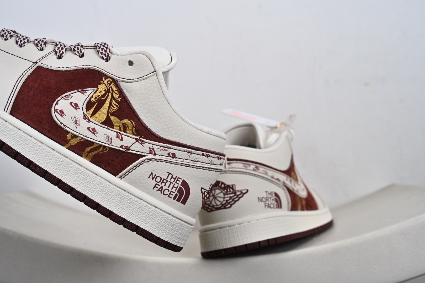 260 Nike Air Jordan 1 Low 马年限定 QL1988-005-Chinese UA Cheap High Quatity Brand Clothes Bags handbags Sneakers wholesale wholesaler seller from China Factory suppliers Fashion Clothing Shoes best Quality Beautiful Price 260 Nike Air Jordan 1 Low 马年限定 QL1988-005