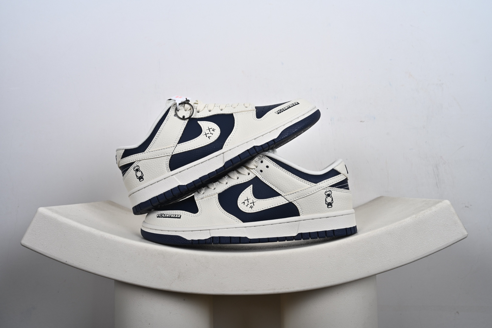 260 Nike Dunk Low Retro ‘DIY高端定制’耐克 低帮休闲运动板鞋 DG1988-Chinese UA Cheap High Quatity Brand Clothes Bags handbags Sneakers wholesale wholesaler seller from China Factory suppliers Fashion Clothing Shoes best Quality Beautiful Price 260 Nike Dunk Low Retro ‘DIY高端定制’耐克 低帮休闲运动板鞋 DG1988