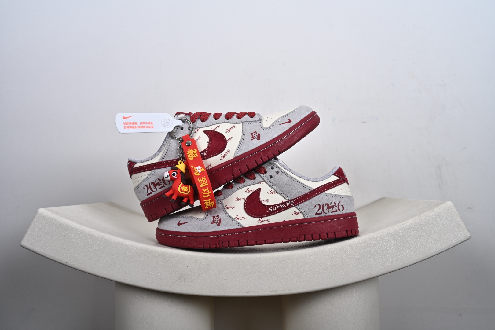 260 Nike Dunk Low Retro 马年限定 周年高端定制 低帮休闲板鞋 JP2026-100-Chinese UA Cheap High Quatity Brand Clothes Bags handbags Sneakers wholesale wholesaler seller from China Factory suppliers Fashion Clothing Shoes best Quality Beautiful Price 260 Nike Dunk Low Retro 马年限定 周年高端定制 低帮休闲板鞋 JP2026-100