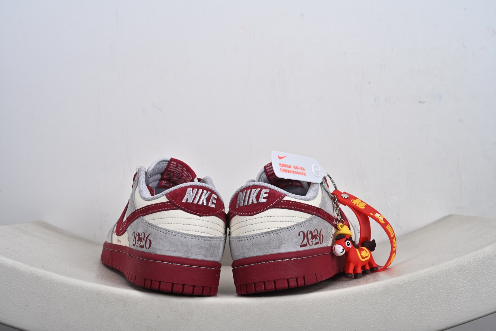 260 Nike Dunk Low Retro 马年限定 周年高端定制 低帮休闲板鞋 JP2026-100-Chinese UA Cheap High Quatity Brand Clothes Bags handbags Sneakers wholesale wholesaler seller from China Factory suppliers Fashion Clothing Shoes best Quality Beautiful Price 260 Nike Dunk Low Retro 马年限定 周年高端定制 低帮休闲板鞋 JP2026-100