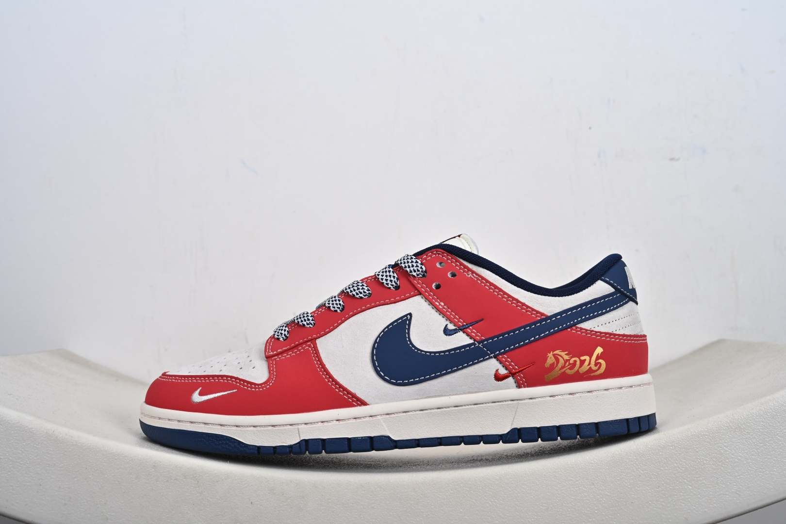 Nike Dunk Low Retro 马年限定 周年高端定制 低帮休闲板鞋 LX1988-817-Chinese wholesaler seller Clothes Bags handbags wholesale Shoes High Quatity wholesaler seller Cheap Sneakers from China Factory Chinese suppliers china wholesale clothing wholesaler seller Nike Dunk Low Retro 马年限定 周年高端定制 低帮休闲板鞋 LX1988-817
