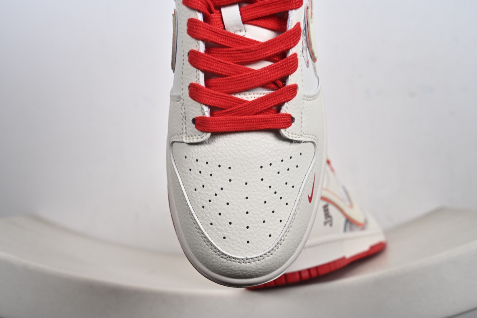 240 Nike Dunk Low Retro 马年限定 周年高端定制 低帮休闲板鞋 XT6998-110-Chinese UA Cheap High Quatity Brand Clothes Bags handbags Sneakers wholesale wholesaler seller from China Factory suppliers Fashion Clothing Shoes best Quality Beautiful Price 240 Nike Dunk Low Retro 马年限定 周年高端定制 低帮休闲板鞋 XT6998-110
