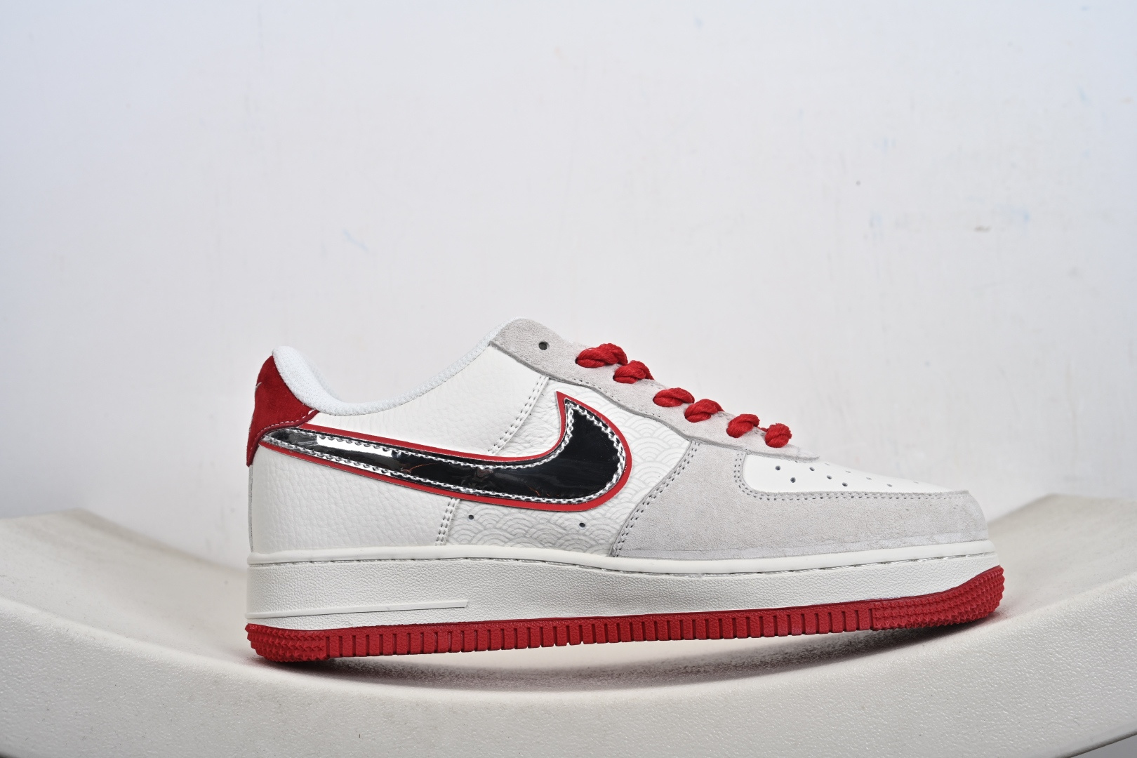 240 NIke Air Force 1 '07 Low 空军一号低帮 运动鞋 休闲鞋 XA2001-901-Chinese UA Cheap High Quatity Brand Clothes Bags handbags Sneakers wholesale wholesaler seller from China Factory suppliers Fashion Clothing Shoes best Quality Beautiful Price 240 NIke Air Force 1 '07 Low 空军一号低帮 运动鞋 休闲鞋 XA2001-901