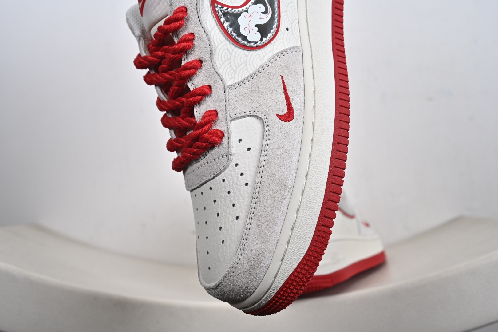 240 NIke Air Force 1 '07 Low 空军一号低帮 运动鞋 休闲鞋 XA2001-901-Chinese UA Cheap High Quatity Brand Clothes Bags handbags Sneakers wholesale wholesaler seller from China Factory suppliers Fashion Clothing Shoes best Quality Beautiful Price 240 NIke Air Force 1 '07 Low 空军一号低帮 运动鞋 休闲鞋 XA2001-901