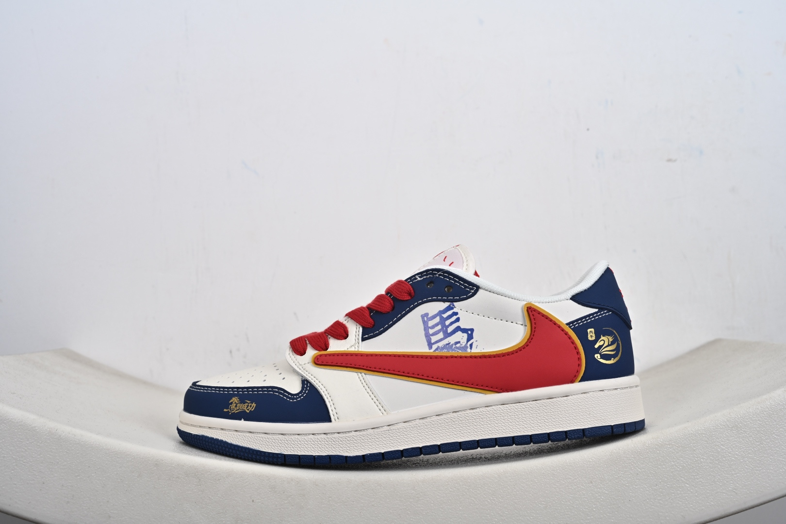 240 Air Jordan Low FC1688-254这波配色直接封神白蓝红的撞色搭配亮眼又经典-Chinese UA Cheap High Quatity Brand Clothes Bags handbags Sneakers wholesale wholesaler seller from China Factory suppliers Fashion Clothing Shoes best Quality Beautiful Price 240 Air Jordan Low FC1688-254这波配色直接封神白蓝红的撞色搭配亮眼又经典