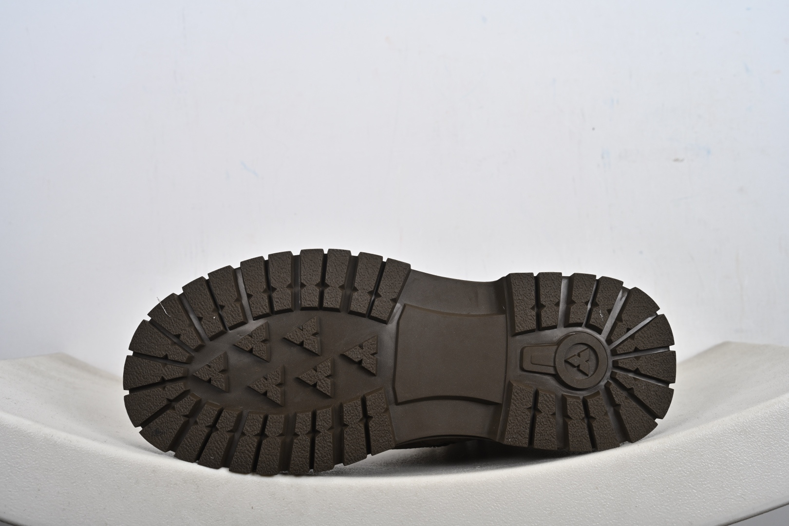 240 Timberland 添柏岚/天伯伦户外休闲马丁靴系列 TB10059-Chinese UA Cheap High Quatity Brand Clothes Bags handbags Sneakers wholesale wholesaler seller from China Factory suppliers Fashion Clothing Shoes best Quality Beautiful Price 240 Timberland 添柏岚/天伯伦户外休闲马丁靴系列 TB10059