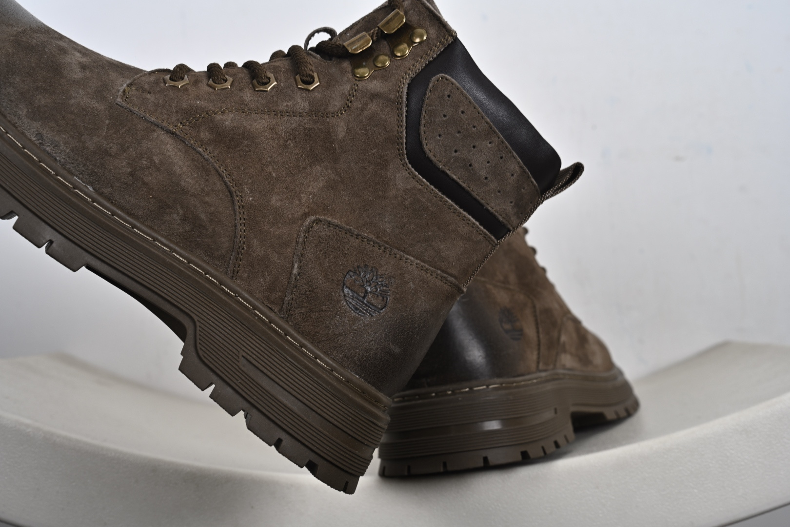 240 Timberland 添柏岚/天伯伦户外休闲马丁靴系列 TB10059-Chinese UA Cheap High Quatity Brand Clothes Bags handbags Sneakers wholesale wholesaler seller from China Factory suppliers Fashion Clothing Shoes best Quality Beautiful Price 240 Timberland 添柏岚/天伯伦户外休闲马丁靴系列 TB10059