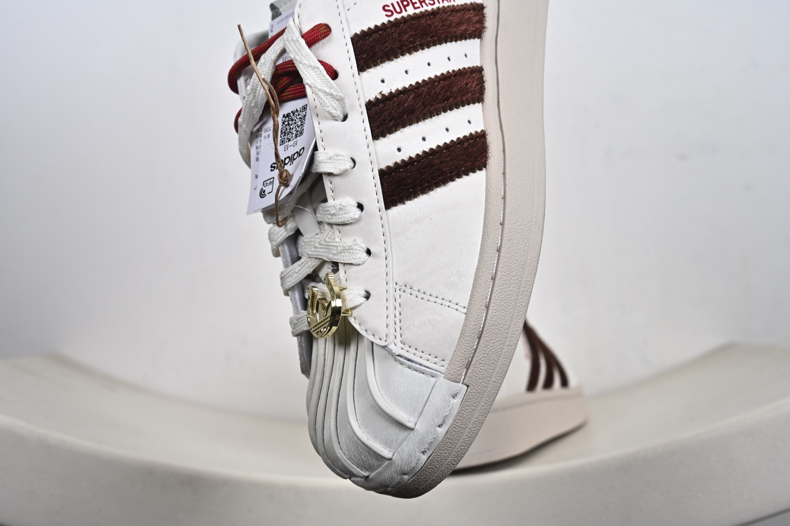 adidas originals Superstar 2 CNY新年款 马年限定 白红 KJ6293-Chinese wholesaler seller Clothes Bags handbags wholesale Shoes High Quatity wholesaler seller Cheap Sneakers from China Factory Chinese suppliers china wholesale clothing wholesaler seller adidas originals Superstar 2 CNY新年款 马年限定 白红 KJ6293