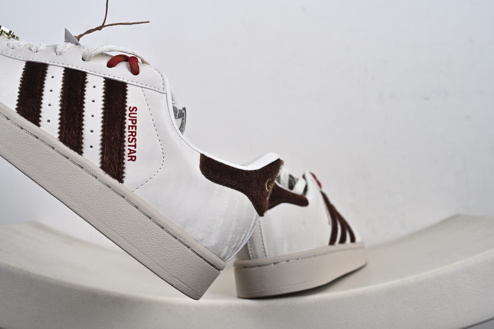 adidas originals Superstar 2 CNY新年款 马年限定 白红 KJ6293-Chinese wholesaler seller Clothes Bags handbags wholesale Shoes High Quatity wholesaler seller Cheap Sneakers from China Factory Chinese suppliers china wholesale clothing wholesaler seller adidas originals Superstar 2 CNY新年款 马年限定 白红 KJ6293