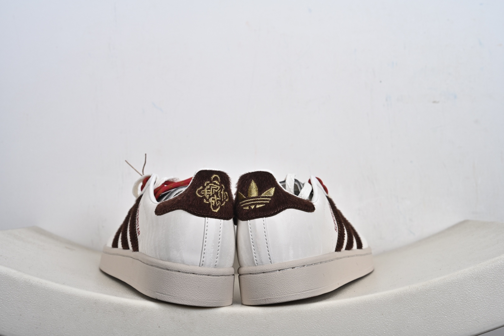 adidas originals Superstar 2 CNY新年款 马年限定 白红 KJ6293-Chinese wholesaler seller Clothes Bags handbags wholesale Shoes High Quatity wholesaler seller Cheap Sneakers from China Factory Chinese suppliers china wholesale clothing wholesaler seller adidas originals Superstar 2 CNY新年款 马年限定 白红 KJ6293