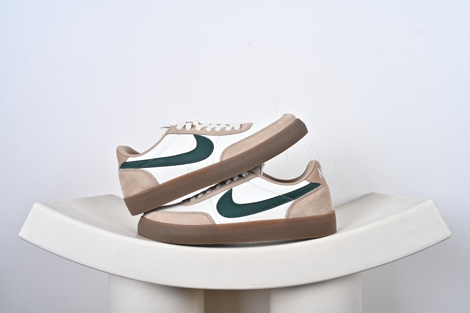 终端供货 Nike Killshot2 Iearner FS 耐克德训全系-复古绿 市面唯一全新版型全新大底 进口头层麂皮 耐磨耐穿四季可穿 百搭不怯场 美拉德风格德训经典时尚休闲百搭 货号:HF4861-133