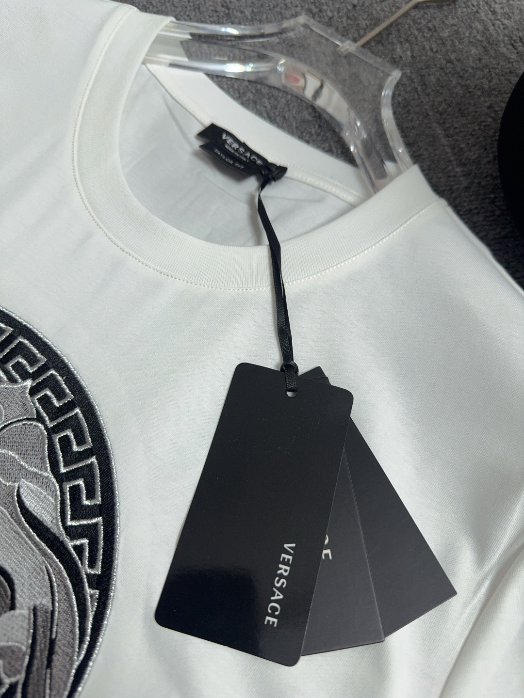Versace Medusa Embroidered Logo Cotton Short Sleeve T-Shirt 4 cmp i1741069619847 8670 0 2
