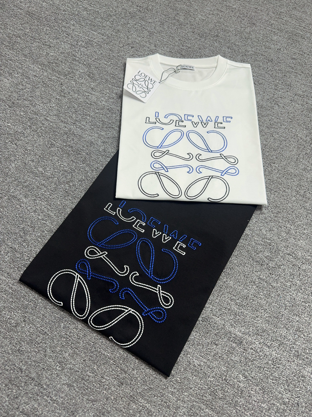 Loewe Embroidered Logo T-Shirt - Elegant Crew Neck, Custom Cotton, S-XXXL 10 cmp i1741262453282 614 0 8