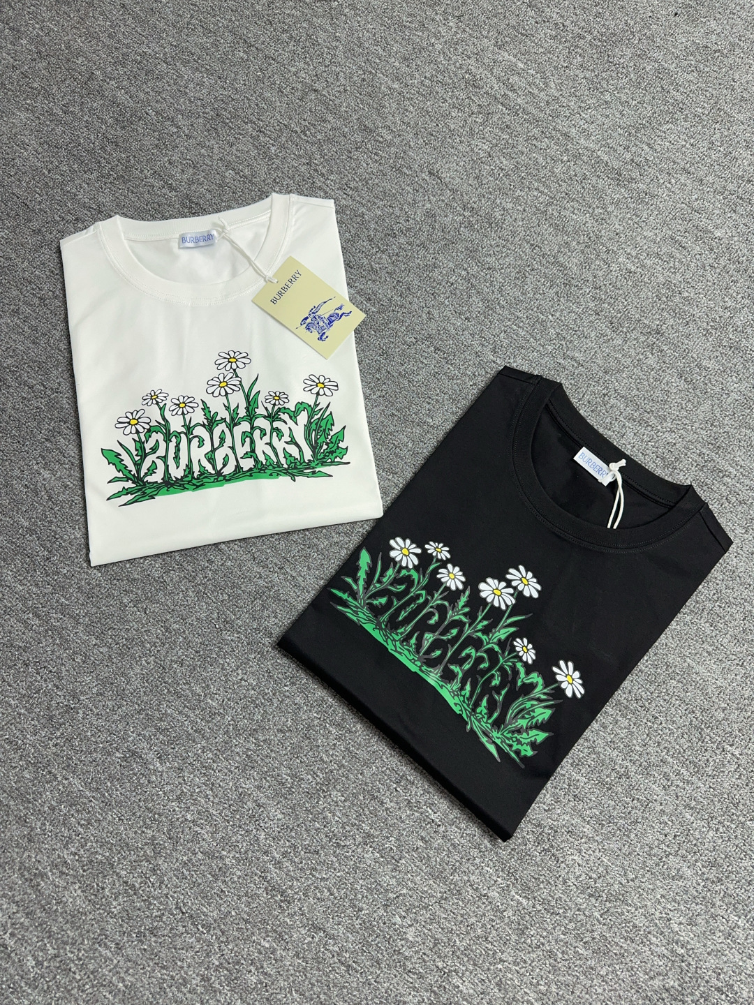 Burberry Women's Short Sleeve Crew Neck T-Shirt with Floral Logo Print