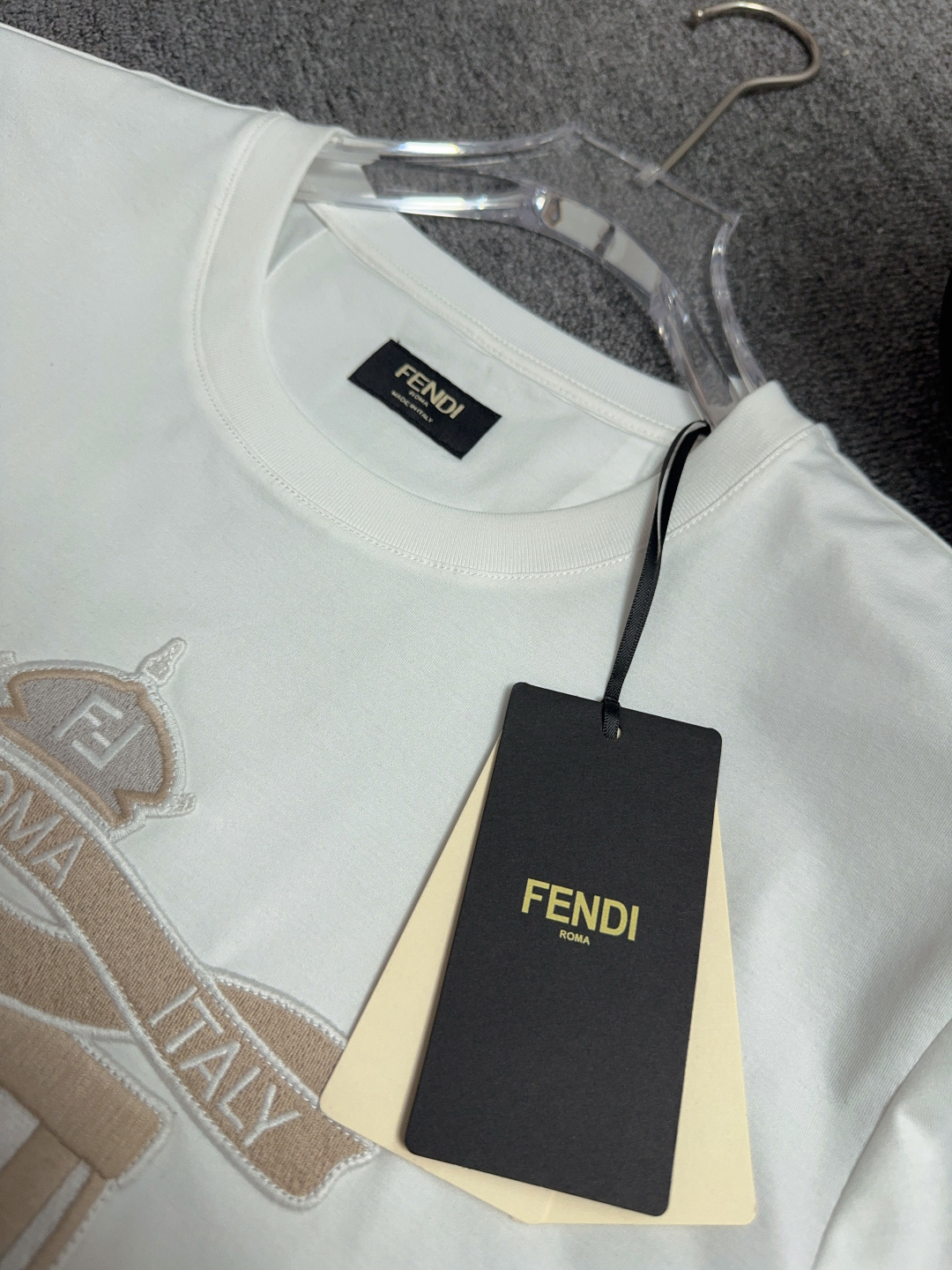 Fendi Club Shield Emblem Embroidered Short Sleeve T-Shirt - Spring/Summer '25 4 cmp i1742810126509 5803 0 2