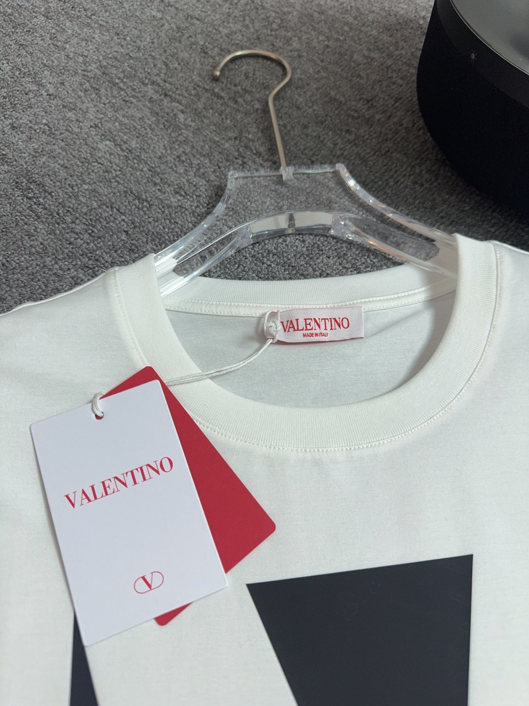 Valentino VLTN Logo Print Crew Neck T-Shirt - Short Sleeve, Casual Wear 4 cmp i1743828840958 6621 0 2