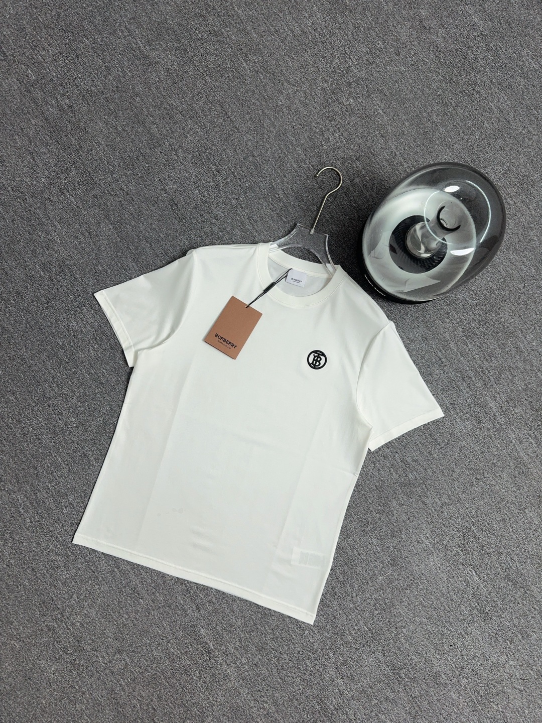 Burberry Crew Neck T-Shirt Short Sleeve Casual Tee for Men and Women 2 cmp i1744075189683 7058 0 1