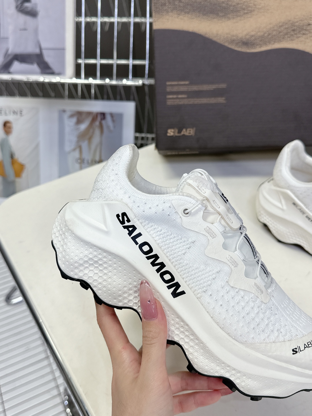  SALOMON XT WHISPER 萨洛蒙户外 休闲 情侣款运动鞋‼️
顶级版本，全新演绎的专注于其