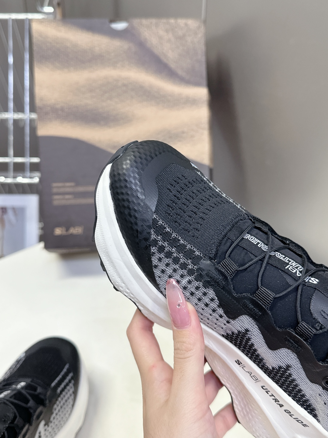  SALOMON XT WHISPER 萨洛蒙户外 休闲 情侣款运动鞋‼️
顶级版本，全新演绎的专注于其