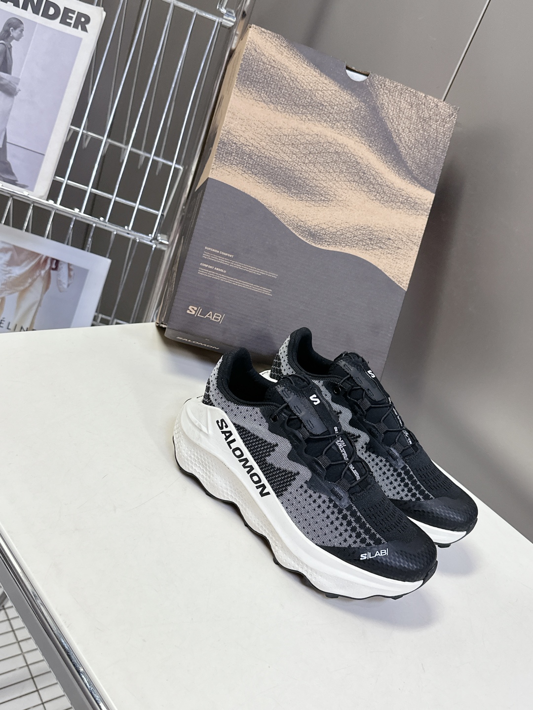  SALOMON XT WHISPER 萨洛蒙户外 休闲 情侣款运动鞋‼️
顶级版本，全新演绎的专注于其