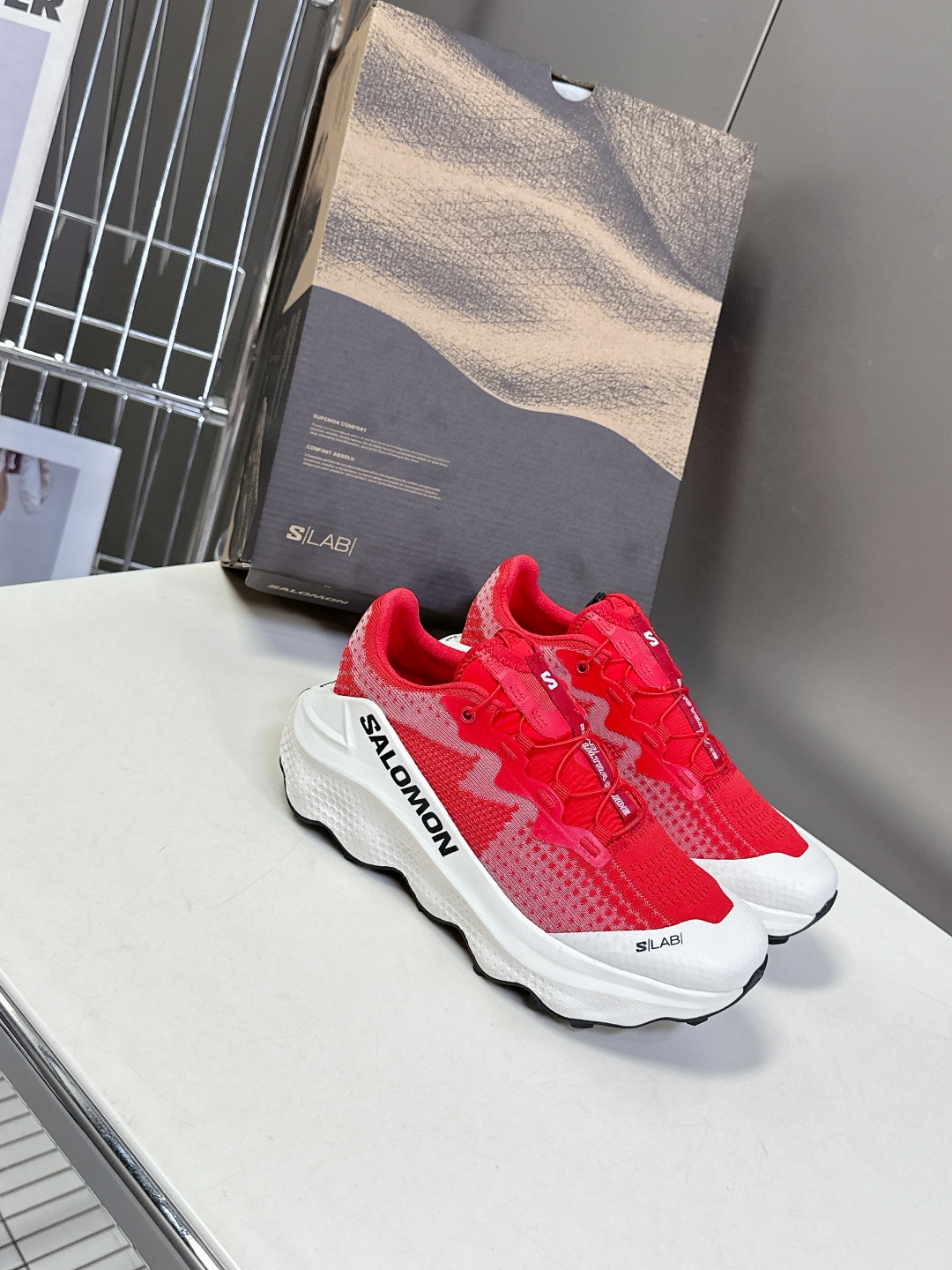  SALOMON XT WHISPER 萨洛蒙户外 休闲 情侣款运动鞋‼️
顶级版本，全新演绎的专注于其