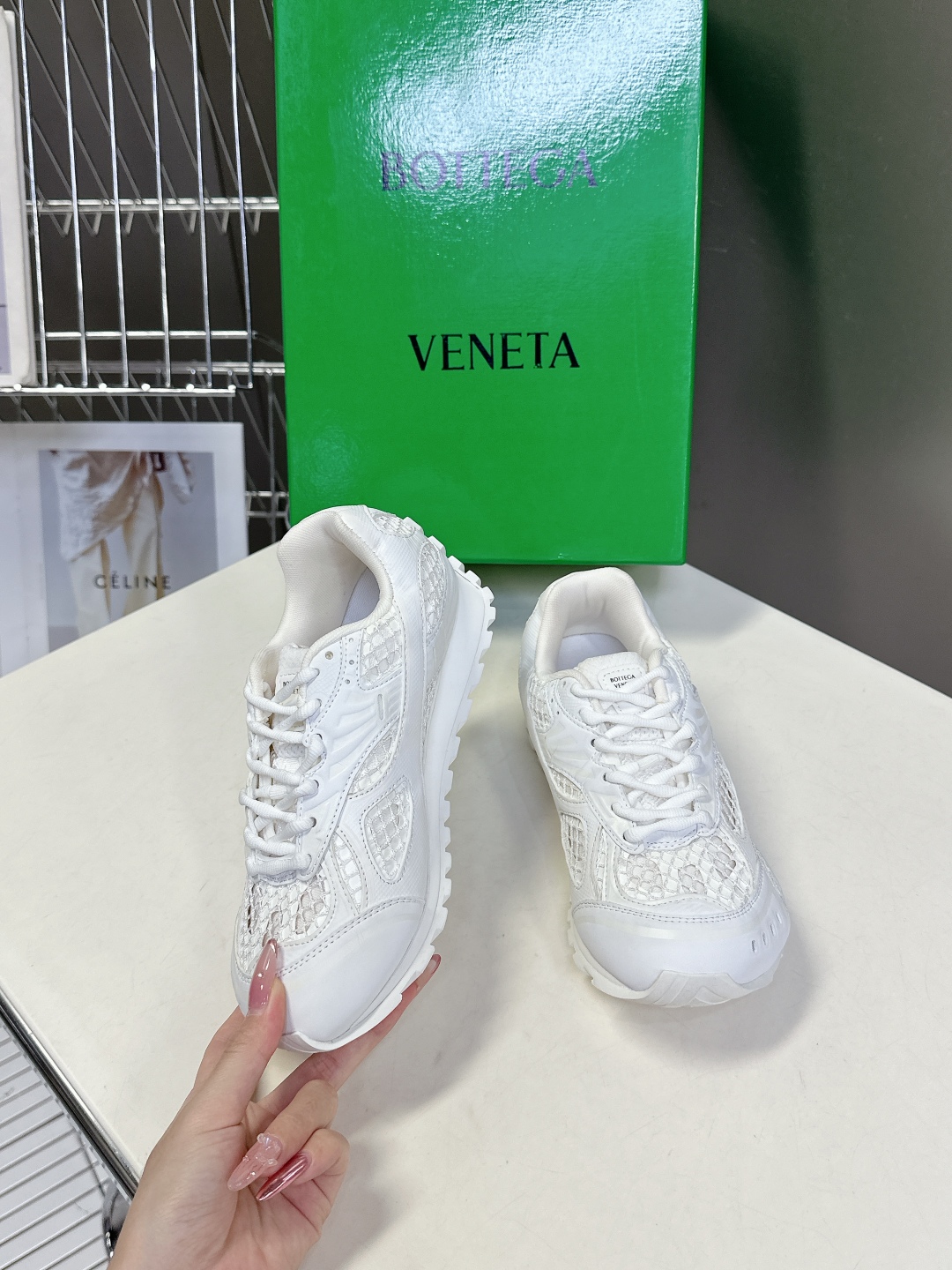  Bottega Veneta Orbit运动鞋 王一博 同款 情侣款老爹鞋
Runner运动鞋，采用轻