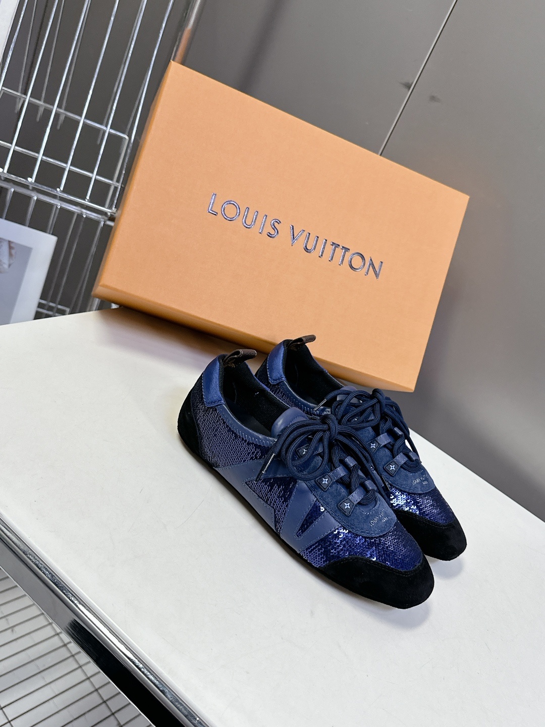 Louis Vuitton路易威登驴牌春夏Sneakerina系列 芭蕾运动鞋 德训鞋 平底鞋 原版三