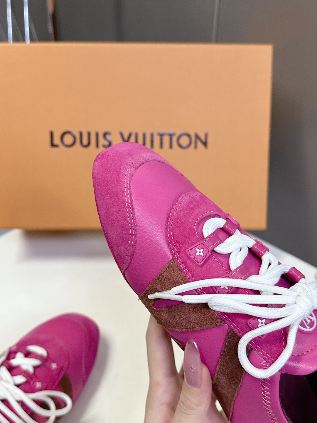 Louis Vuitton路易威登驴牌春夏Sneakerina系列 芭蕾运动鞋 德训鞋 平底鞋 原版三
