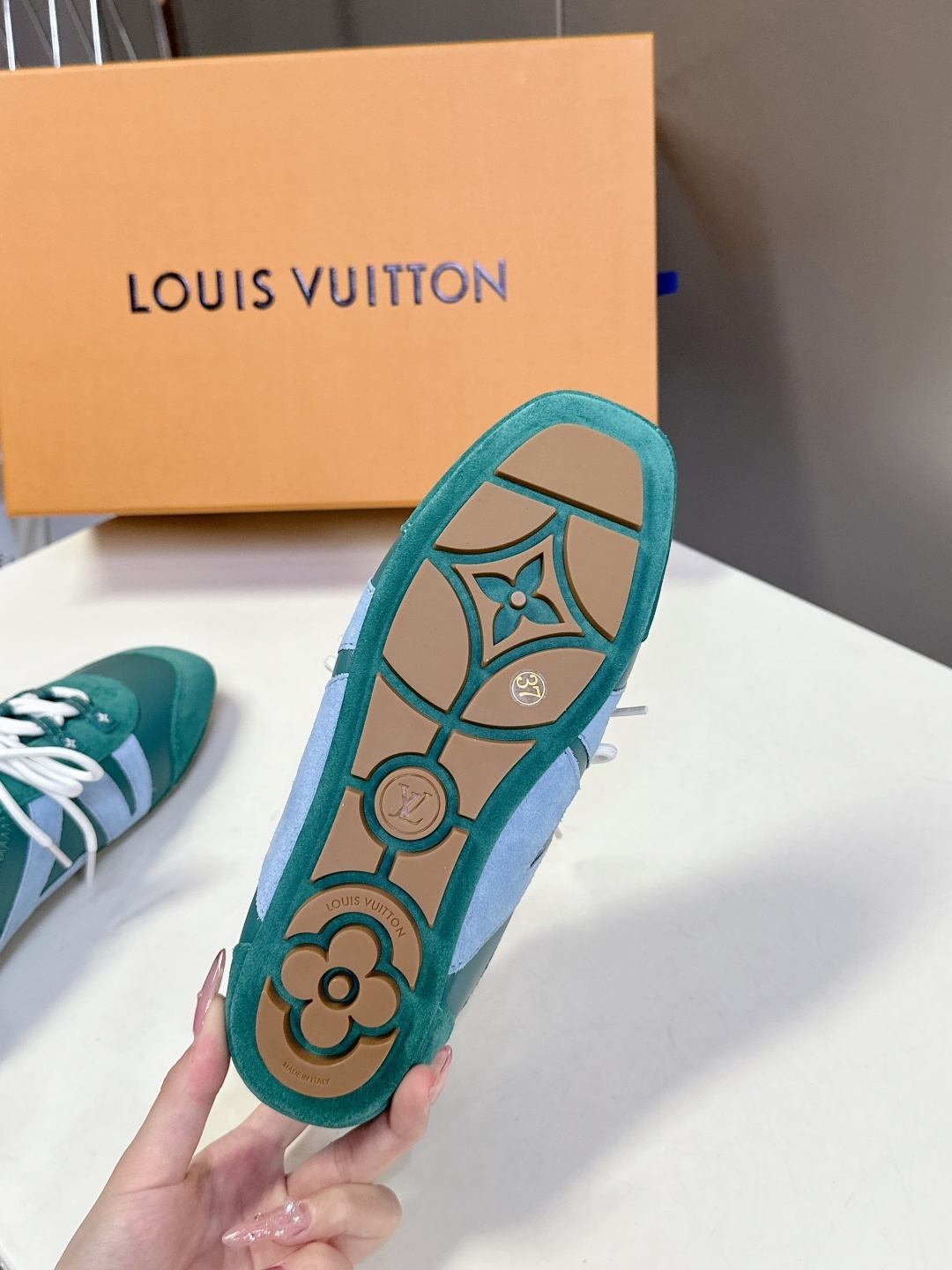 Louis Vuitton路易威登驴牌春夏Sneakerina系列 芭蕾运动鞋 德训鞋 平底鞋 原版三