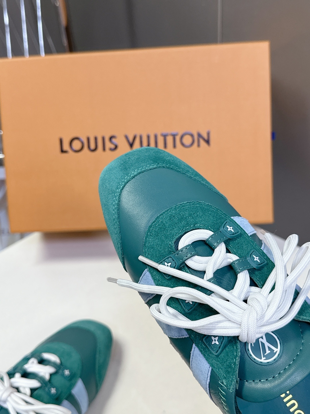Louis Vuitton路易威登驴牌春夏Sneakerina系列 芭蕾运动鞋 德训鞋 平底鞋 原版三